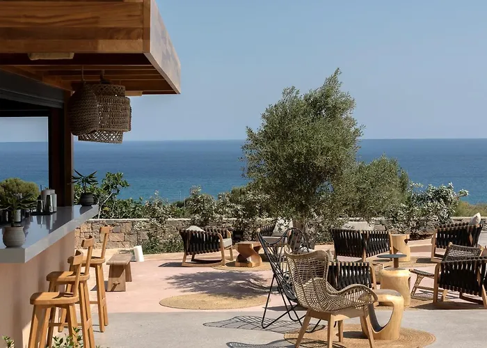 The Nest 2* Hersonissos (Crete)