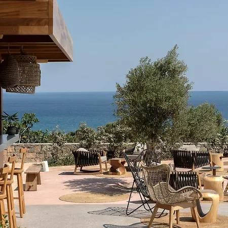 The Nest 2* Hersonissos (Crete)