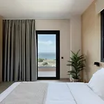 The Nest Ξενοδοχείο 2*