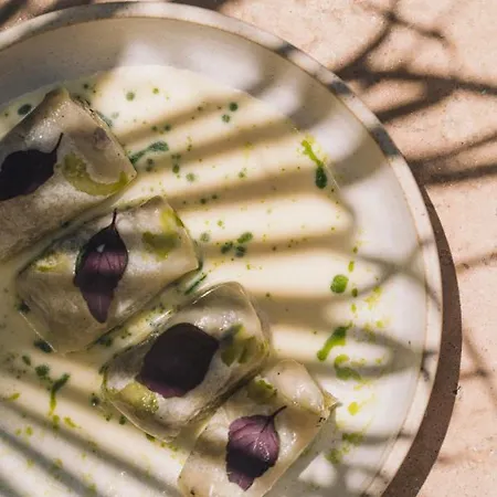 فندق The Nest خيرسونِسوس